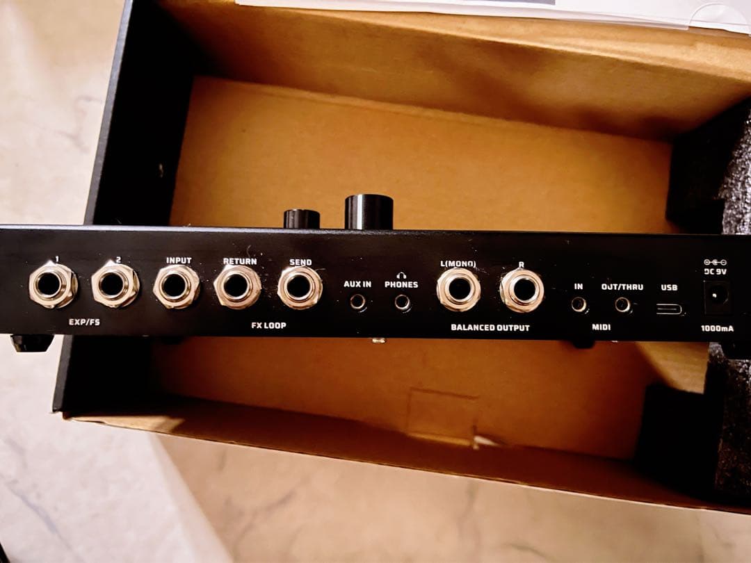 Valeton GP-200LT マルチエフェクトプロセッサー