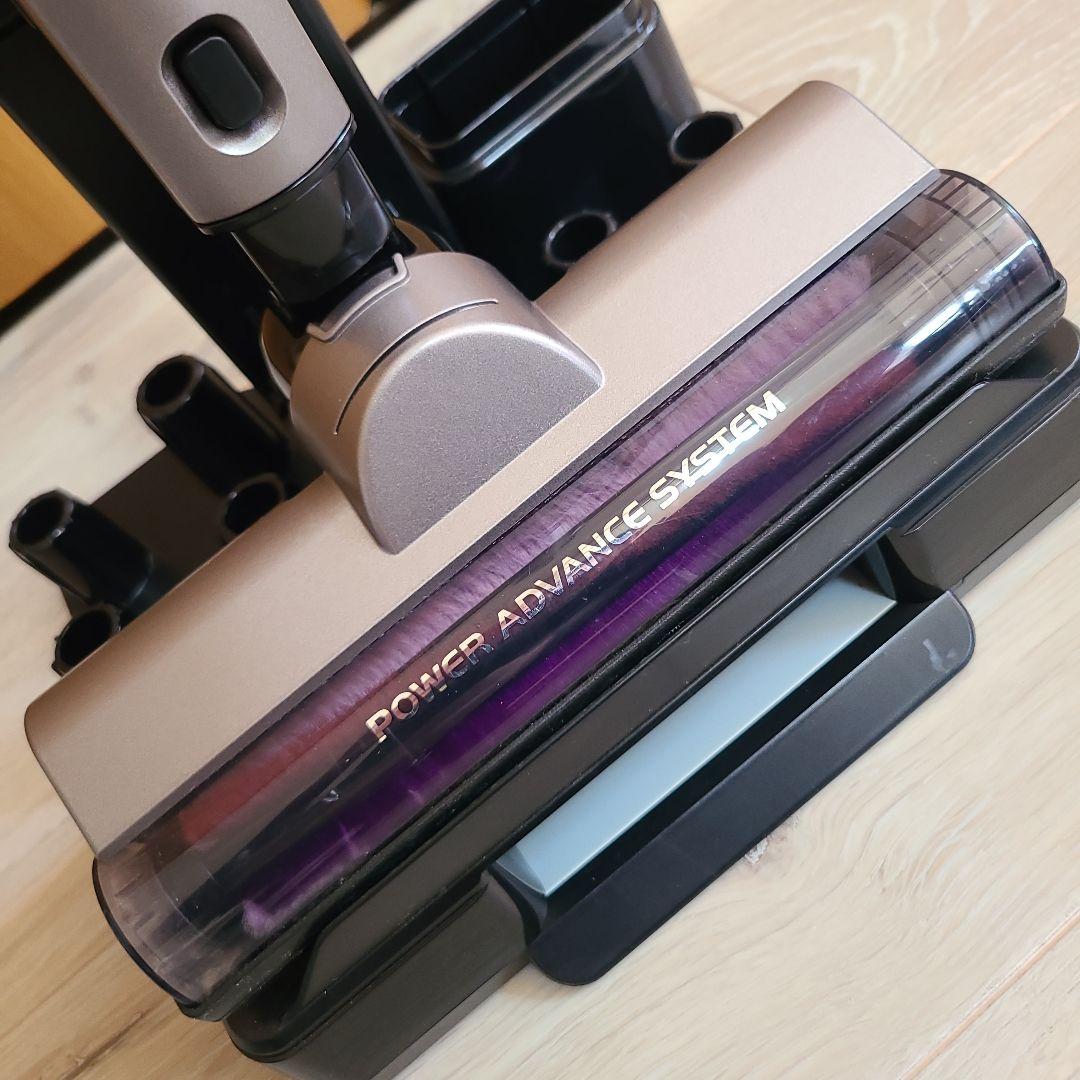 アイリスオーヤマ 充電式サイクロンスティッククリーナー 掃除機　充電器おまけ