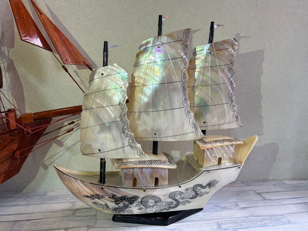 新品 螺鈿（らでん）帆船模型 置物 インテリア