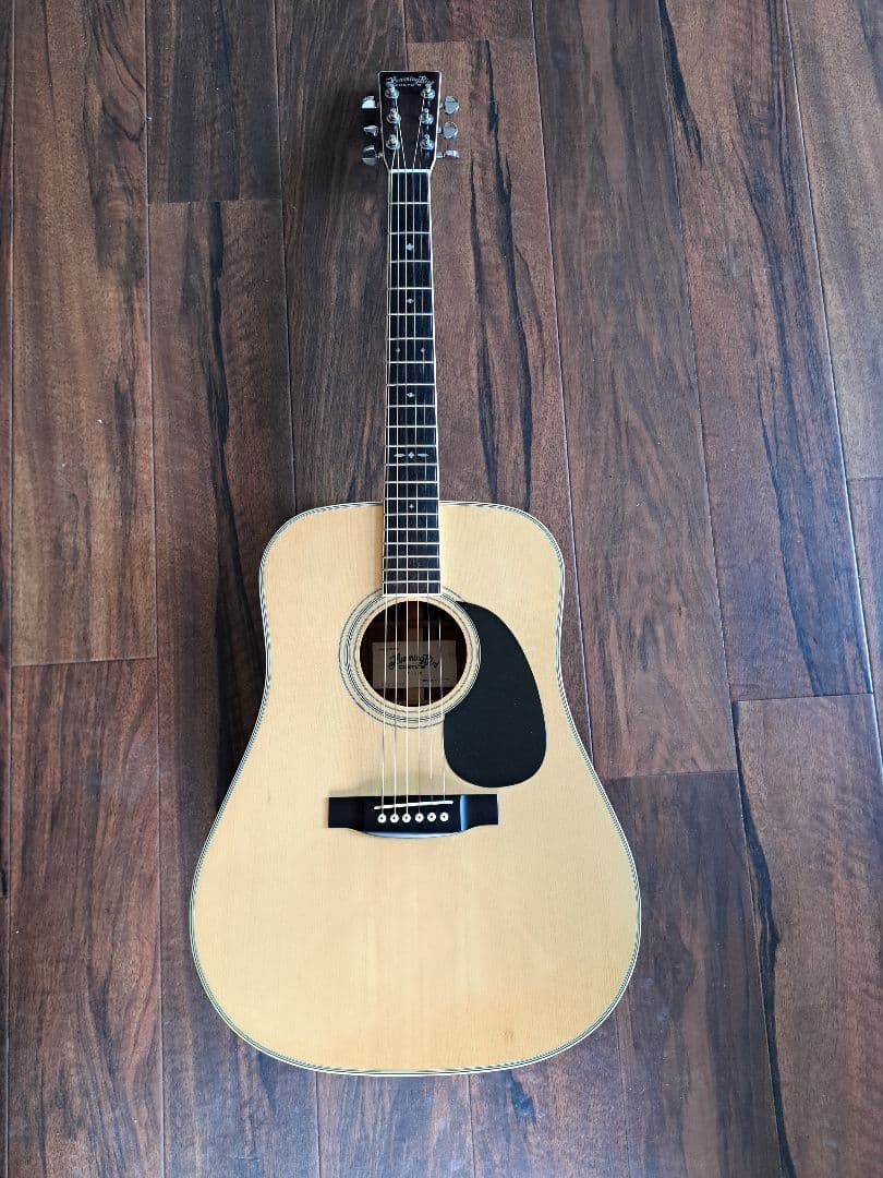 Hummingbird Custom ハミングバードカスタム　キャッツアイ