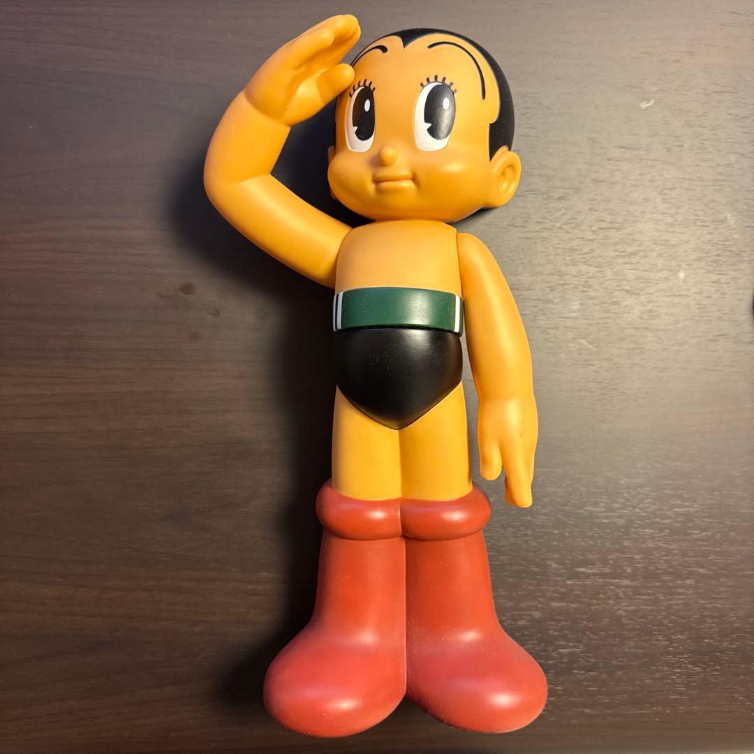 アトム 敬礼ポーズ フィギュア 約40cm ビリケン商会2006