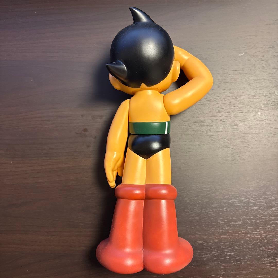 アトム 敬礼ポーズ フィギュア 約40cm ビリケン商会2006