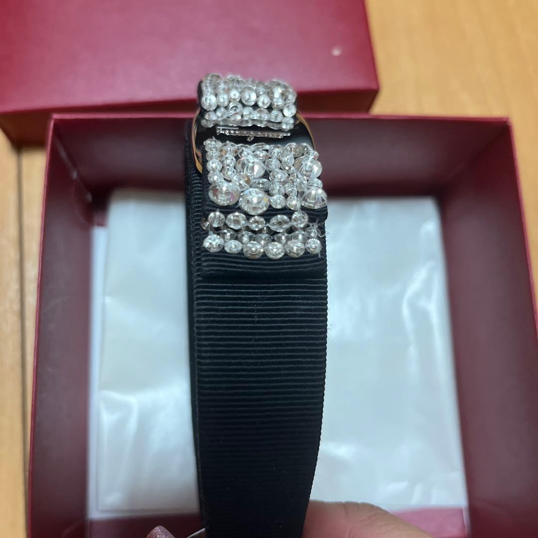 Salvatore Ferragamo クリスタルヘアバンド