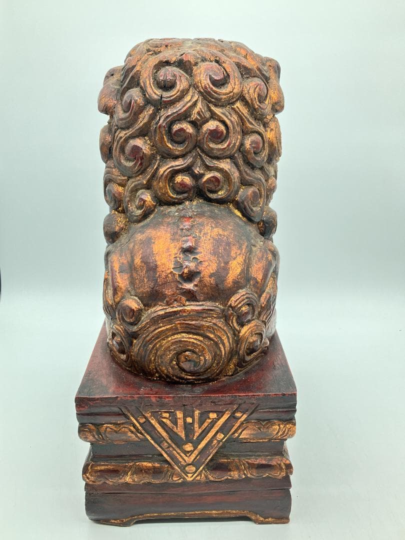 時代木製獅子　狛犬　一対　高さ：約４４ｃｍ　木彫り