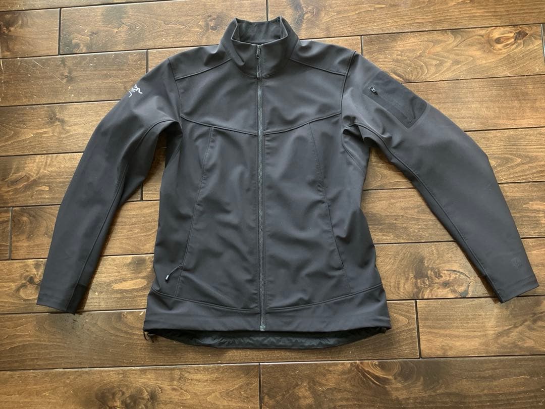 アークテリクス　ソフトシェル　ジャケット