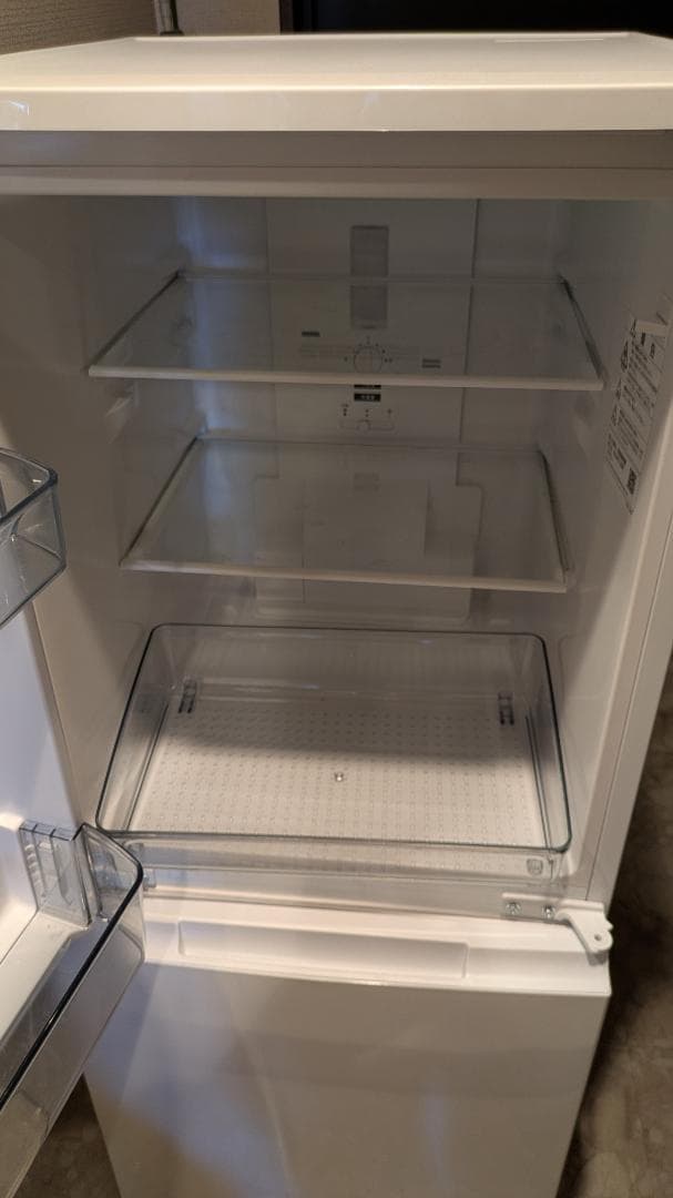 2022年製SHARP両ドア冷蔵庫 SJ-D15H-W 152L 取扱説明書付き