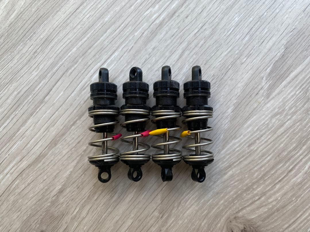 TOPLINEのダンパーとスプリングのセット