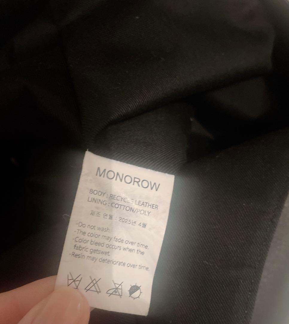 MONOROW ブラックショルダーバッグ エンジェルバッグ