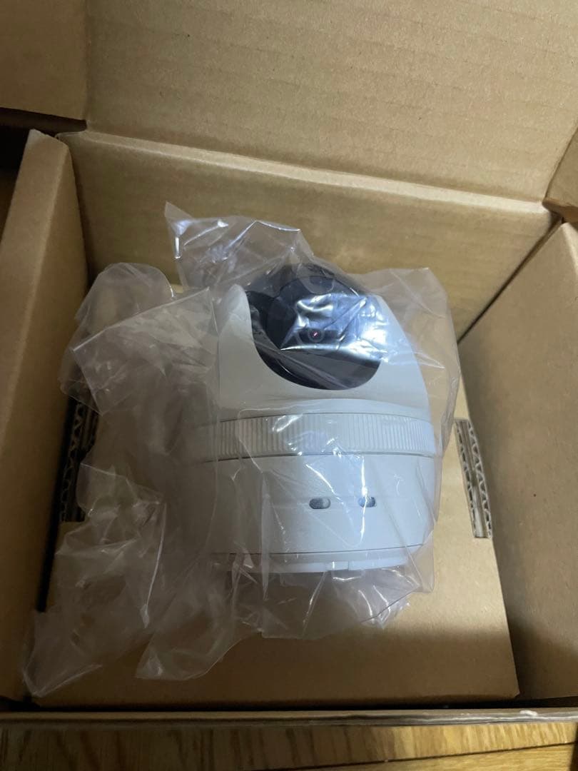 新品！工事不要エルモ safie QBiC CLOUD CC-2L 防犯カメラ