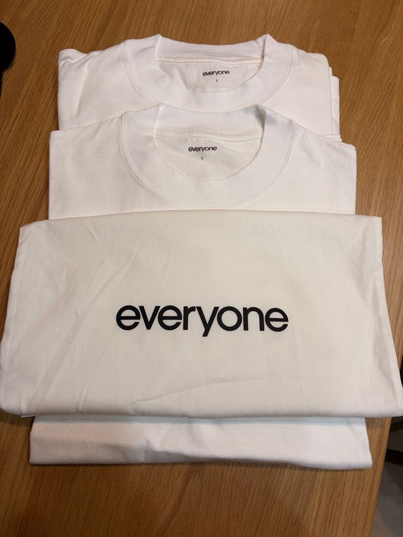 【新品未使用】everyone ホワイト Tシャツ 3P（2枚のみ）