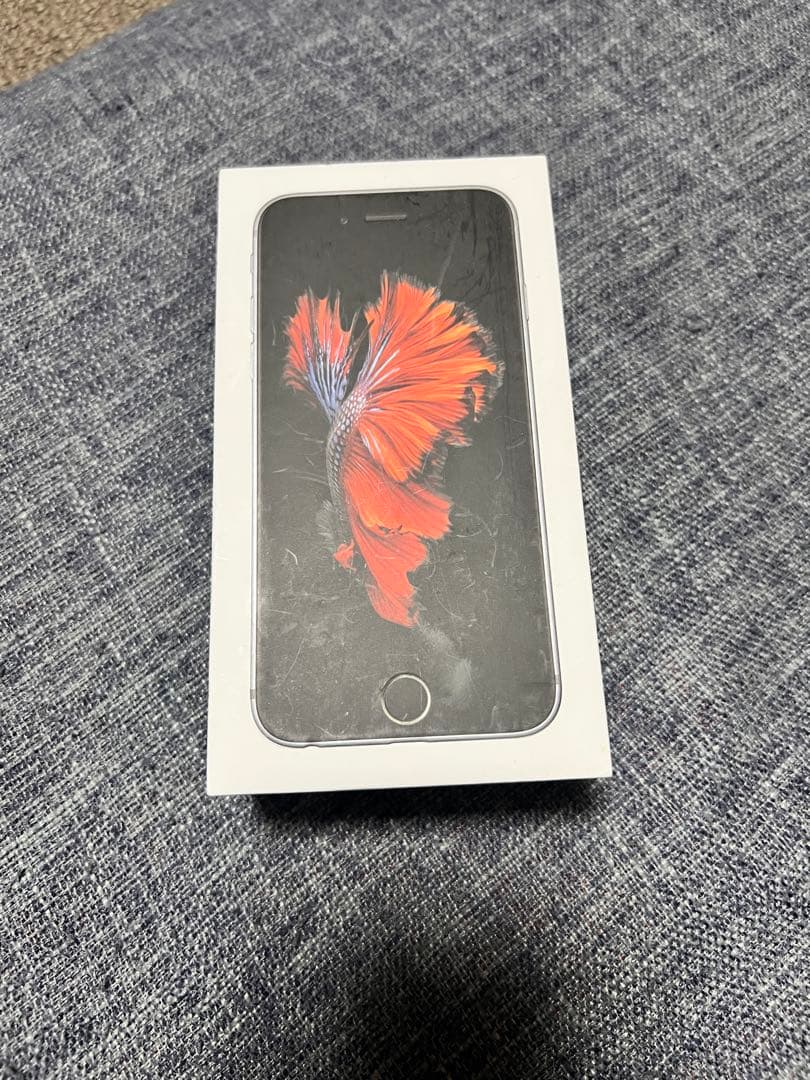 週末限定値下げ！　Apple iPhone 6s スペースグレー 32GB