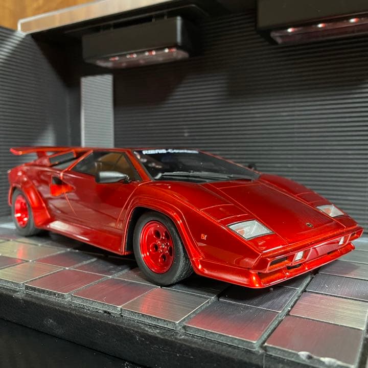 未展示品　GTスピリット 1/18 ランボルギーニケーニッヒ カウンタックターボ