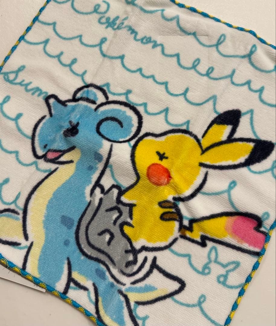 イッツデモ　ポケモン　ハンカチ　ミラー　ティッシュケース　エチケットセット