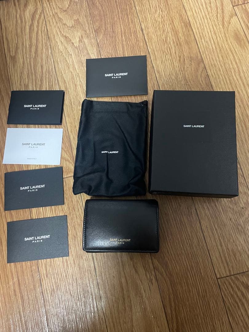 サンローラン財布