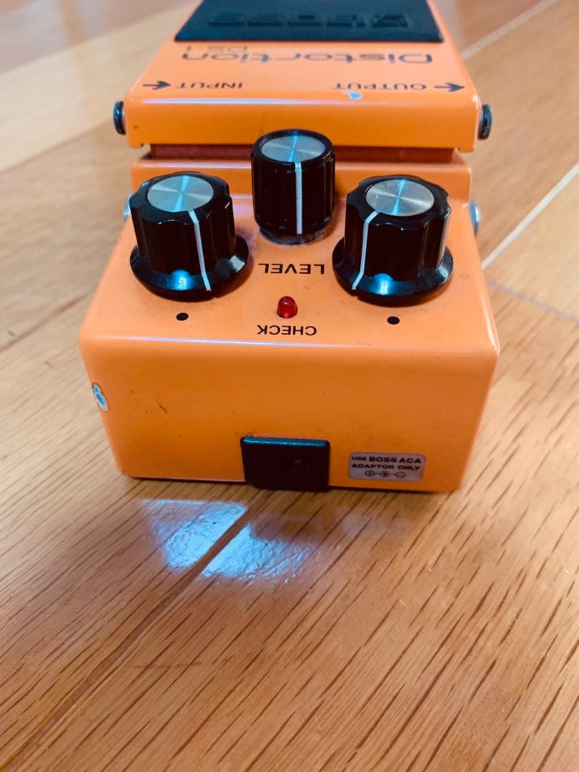 【最終お値下げ】BOSS DS-1 ディストーションペダル　状態良　日本製