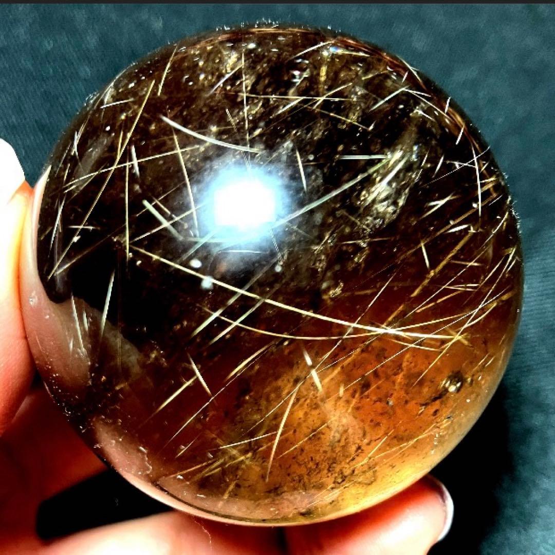 50mm 虹入ゴールドルチルクォーツ　丸玉　スフィア　金針水晶