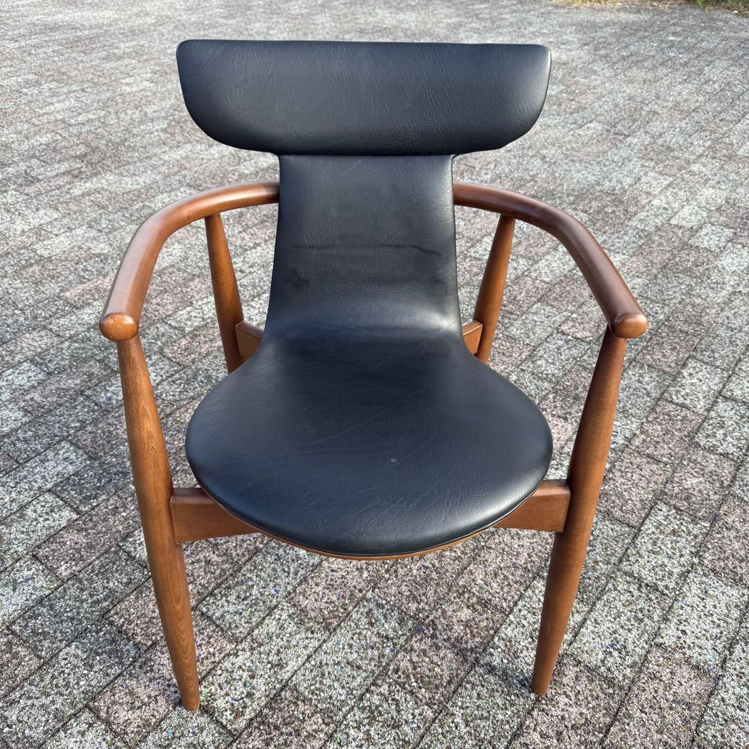 関家具　ダイニングチェア　アームチェア　肘掛け　DC Bordil ボーディル