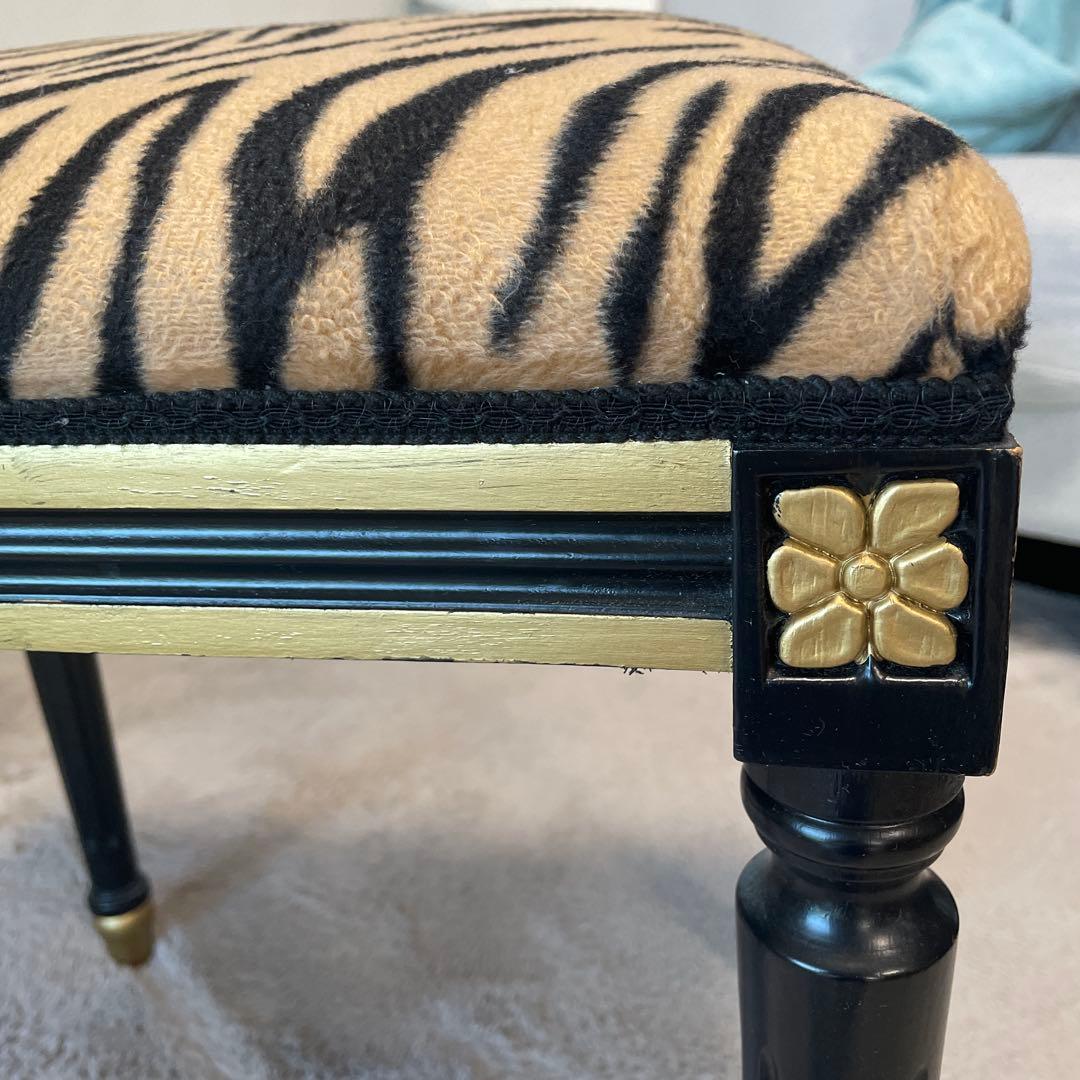 スツール ゼブラ柄 クラッシック ラグジュアリー