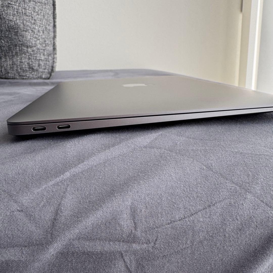 【M1】MacBook Air 16GB 512GB スペースグレイ