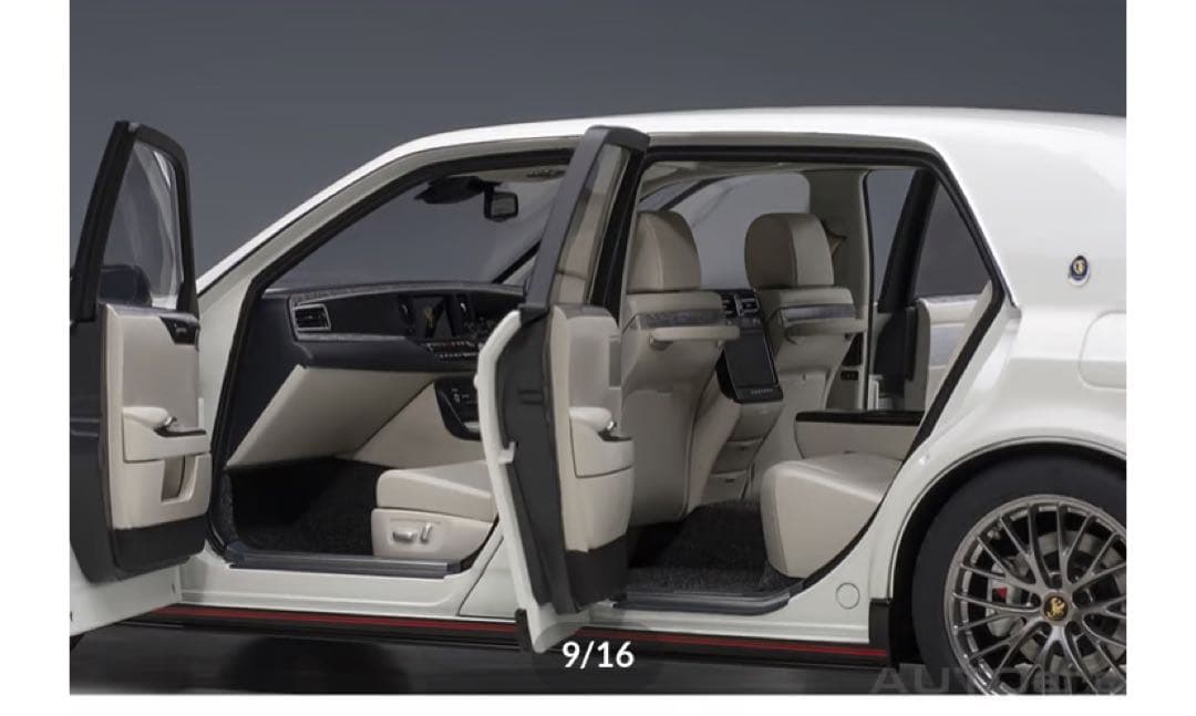 新品 オートアート 1/18 トヨタ センチュリー GRMN パールホワイト