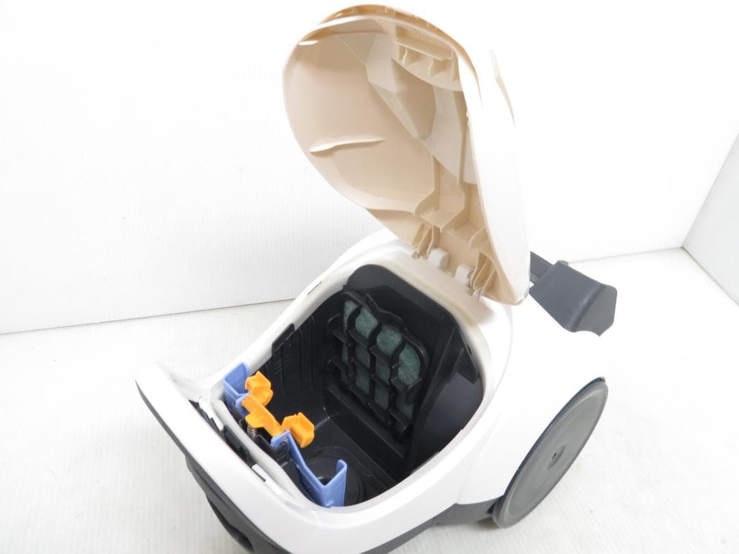 三菱 2023年製 紙パック式掃除機 クリーナー Be-K ペールゴールド