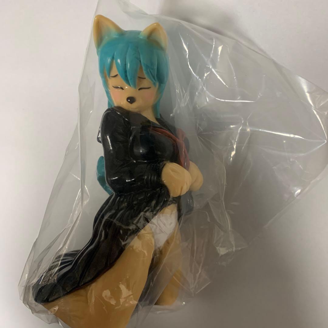 ピンクトイズ　犬娘