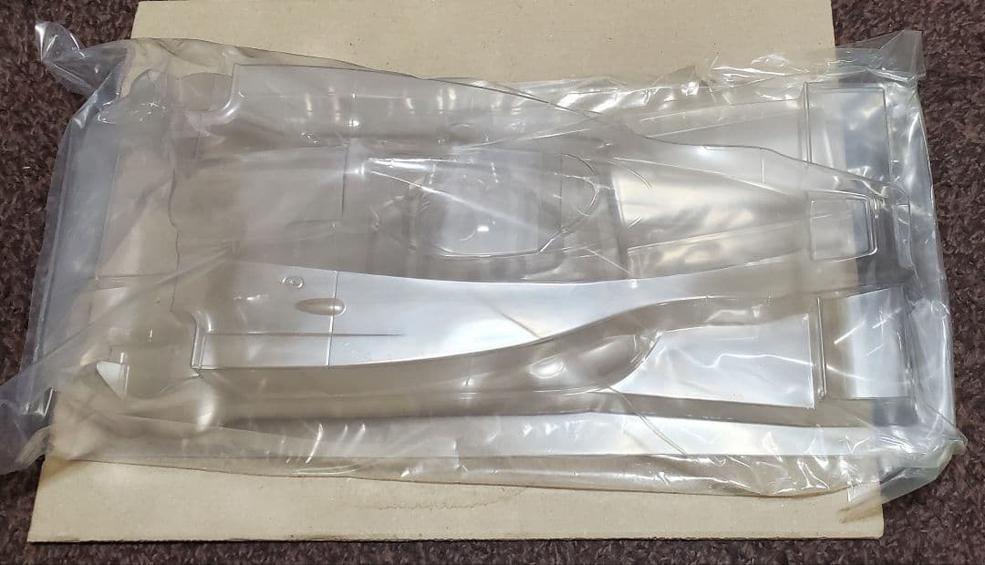 タミヤ1/10 F-1 ウルフWR-1 ラジコン