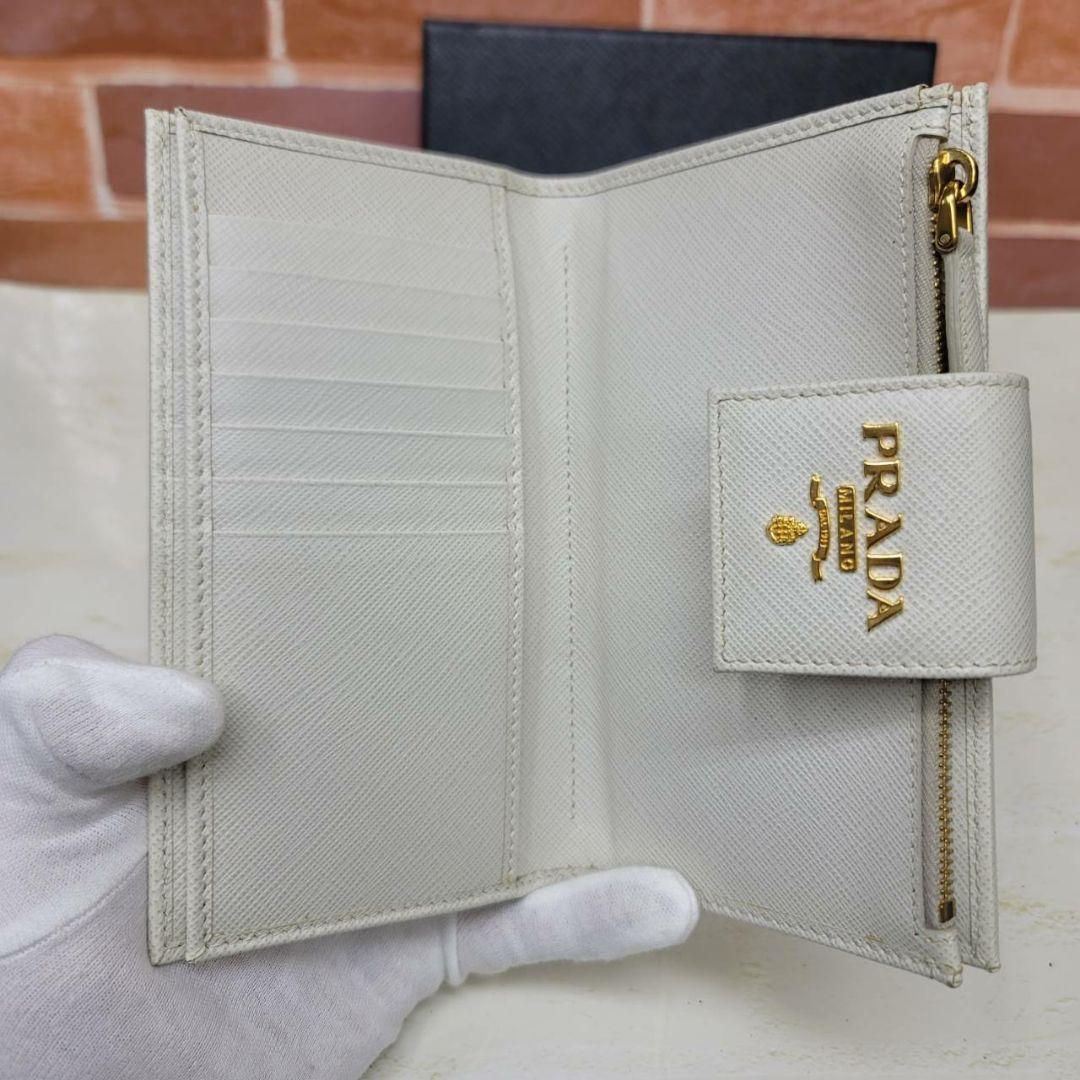 希少 美品PRADA☆鑑定済☆サフィアーノ 1ML005白 ホワイト プラダ財布