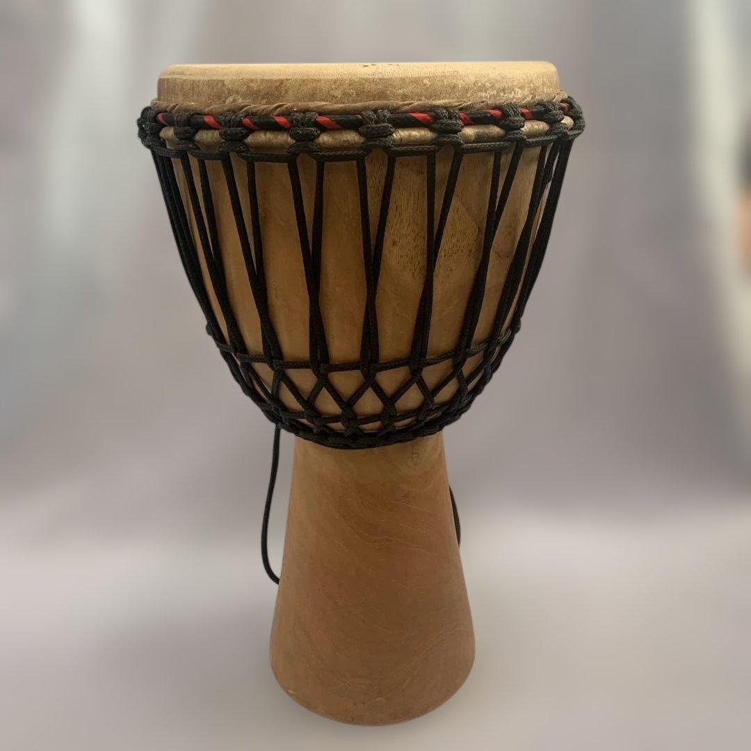 ジャンベ　木製民族打楽器