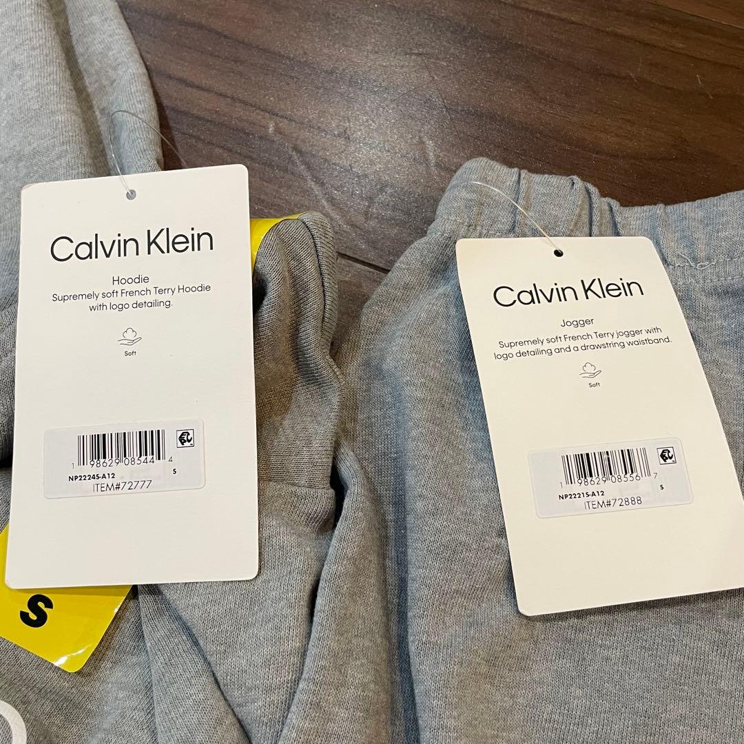 新品　  カルバンクライン　スウェットセットアップ　メンズ