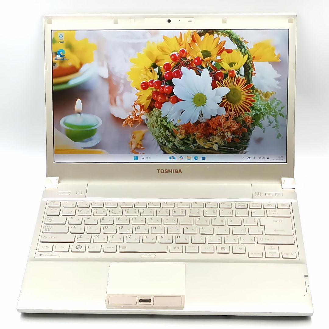 激レアゴールド✨ 超快適！ Core i7 Windows11 ノートパソコン