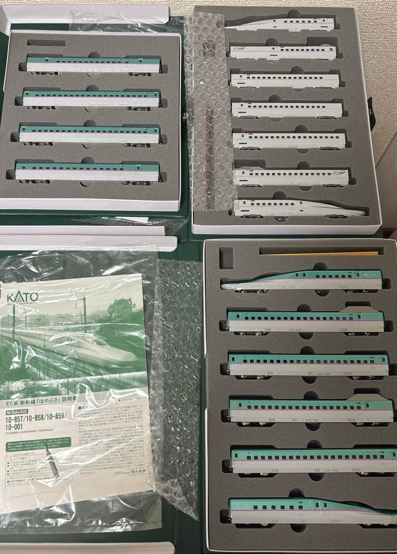 KATO Nゲージ　東北・秋田新幹線17両セット（E5系10両・E6系7両）