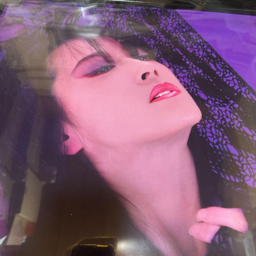 中森明菜　A2サイズ　カレンダー　ポスター　新品額装付き　パープル