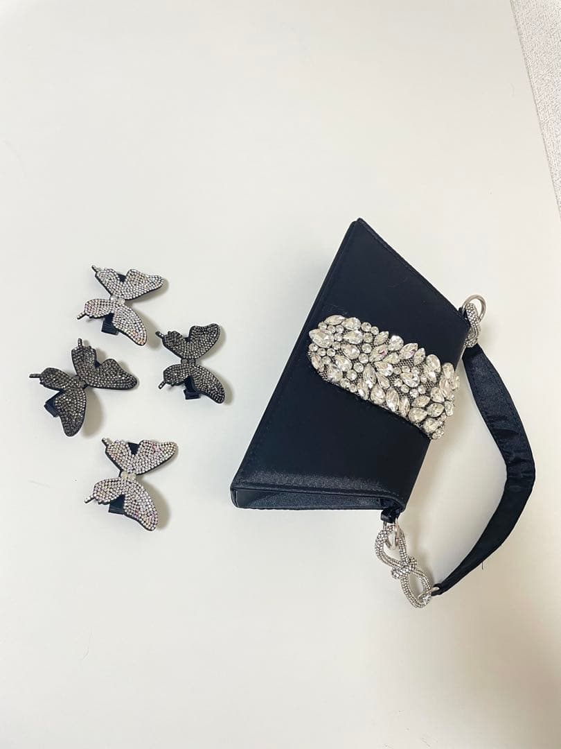 振袖 フルセット 山本寛斎 黒地 ピンク 銀通し 和柄 かわいい