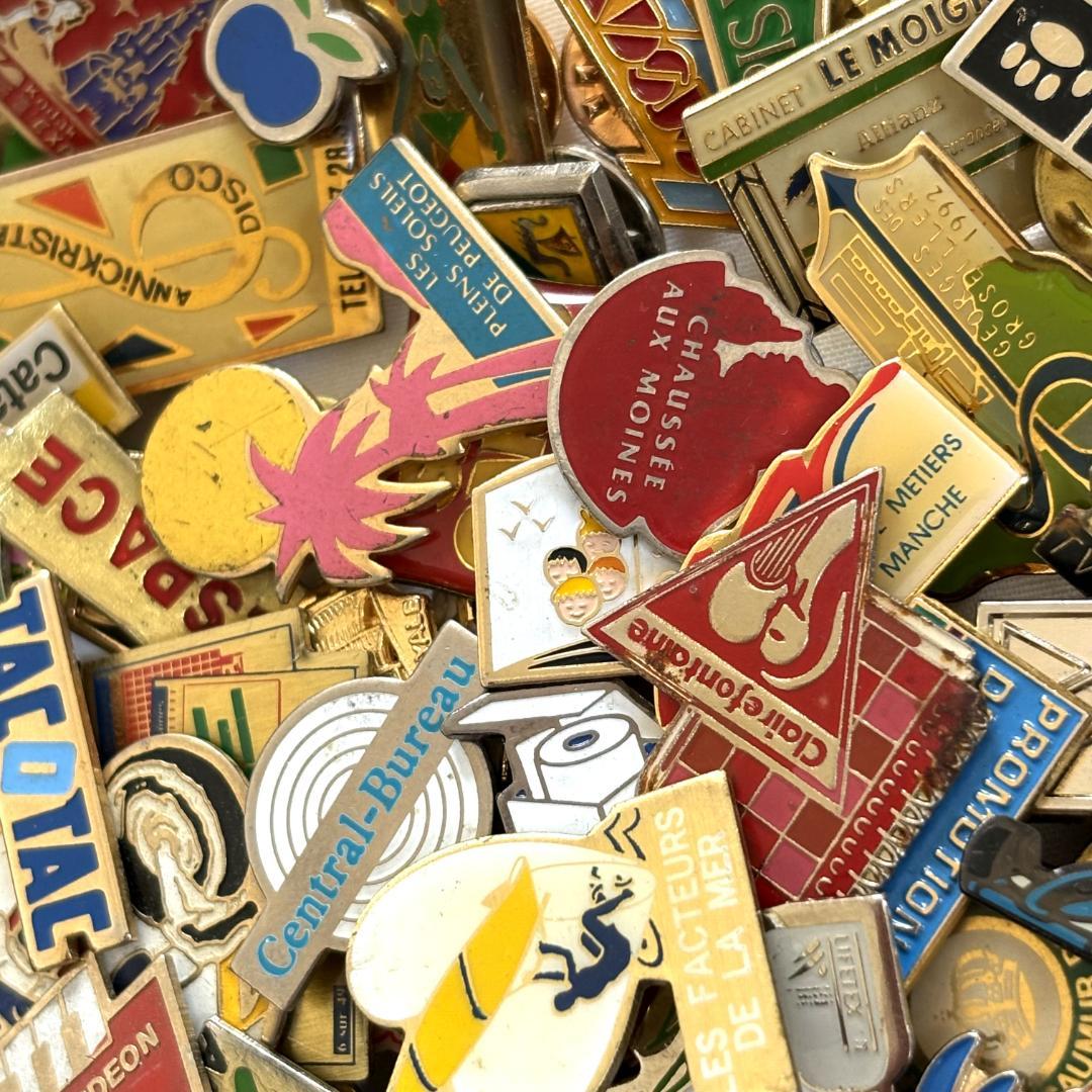 38502 フランス雑貨 フレンチ ピンバッジ200個セット ピンズ まとめ売り