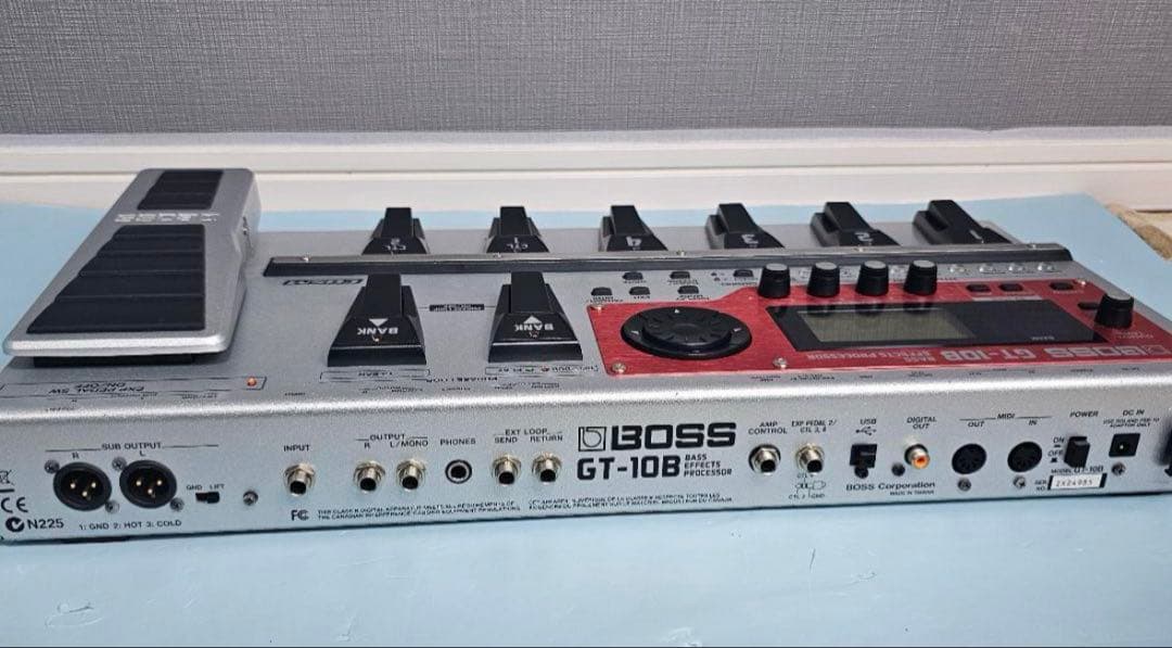 BOSS GT-10B ベース用マルチエフェクター