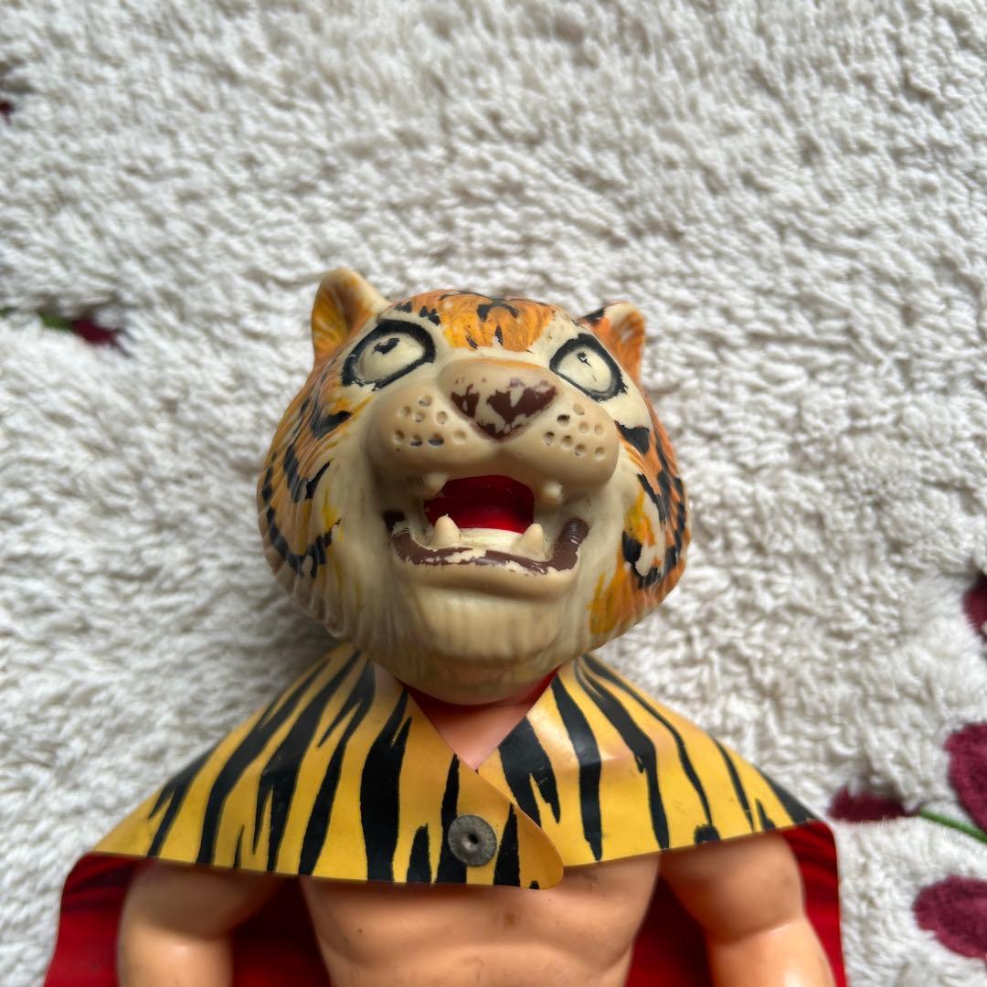 タイガーマスク フィギュアと衣装　フル装備