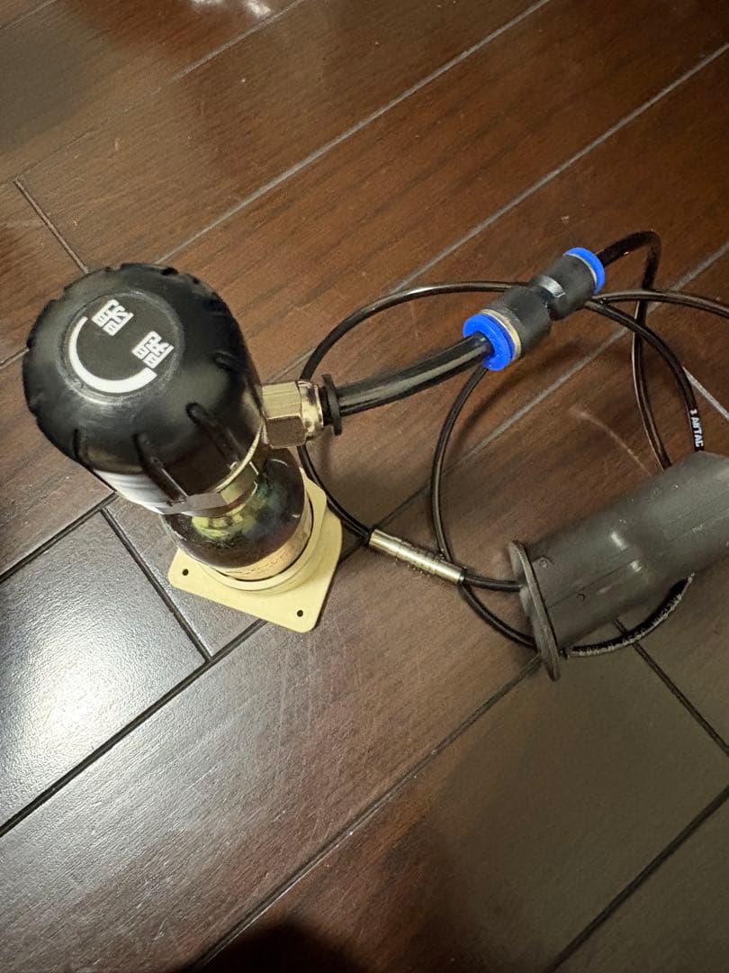 M870ブリーチャー用タンクとレギュレータと水草用co2