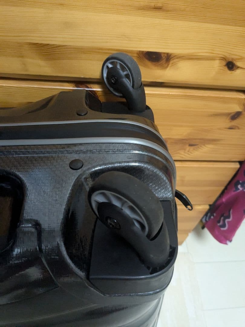 サムソナイト ハードスーツケース