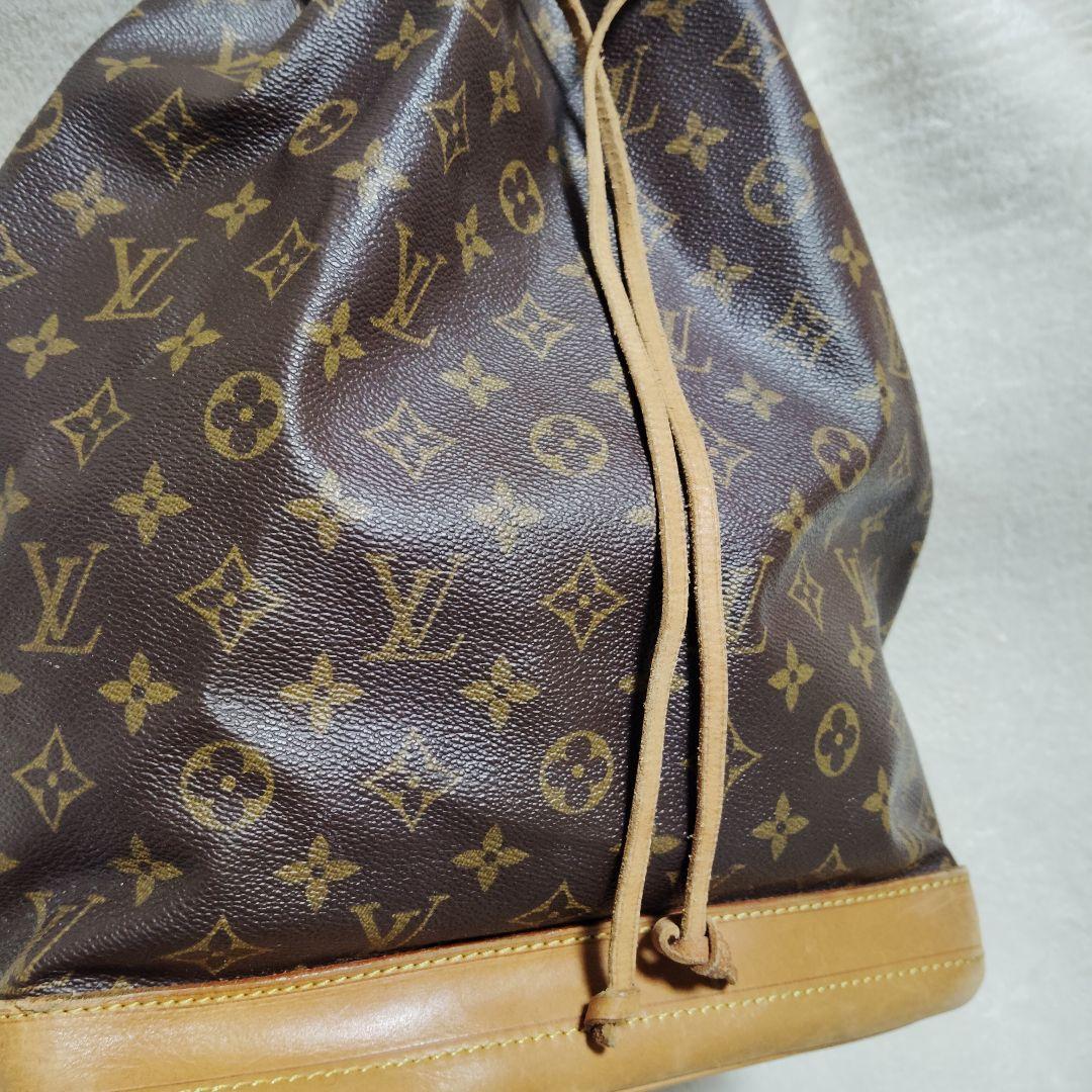 ルイヴィトン　ノエ　ショルダーバッグ　モノグラム　巾着型　M42224　ブラウン