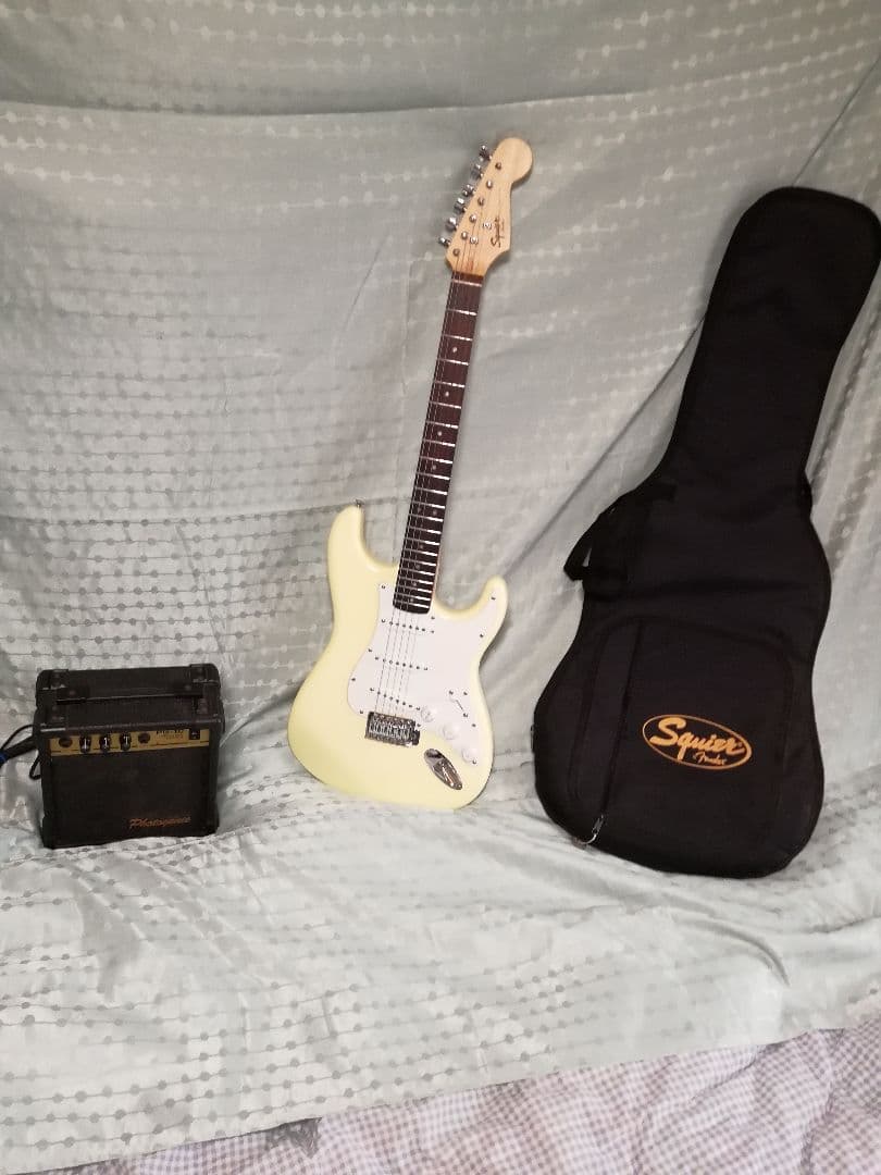 エレキギター フェンダー