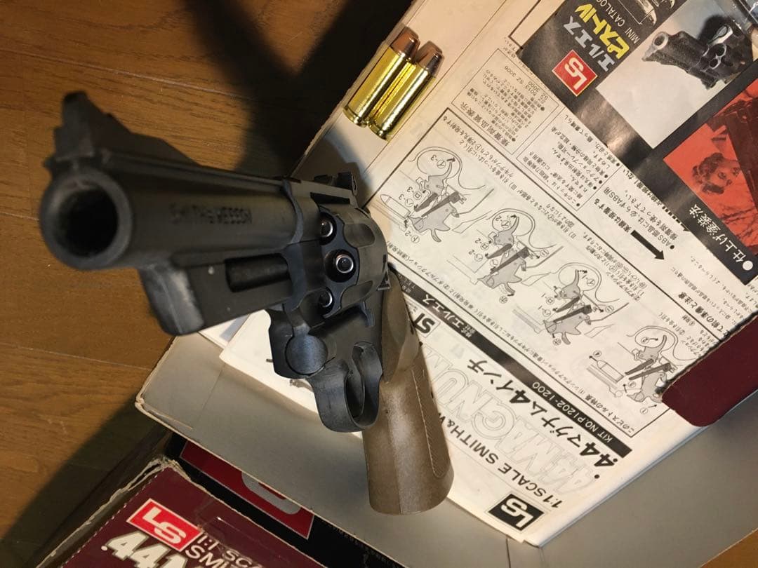 LS 44マグナム模型　組み立て済み、24時間内発送