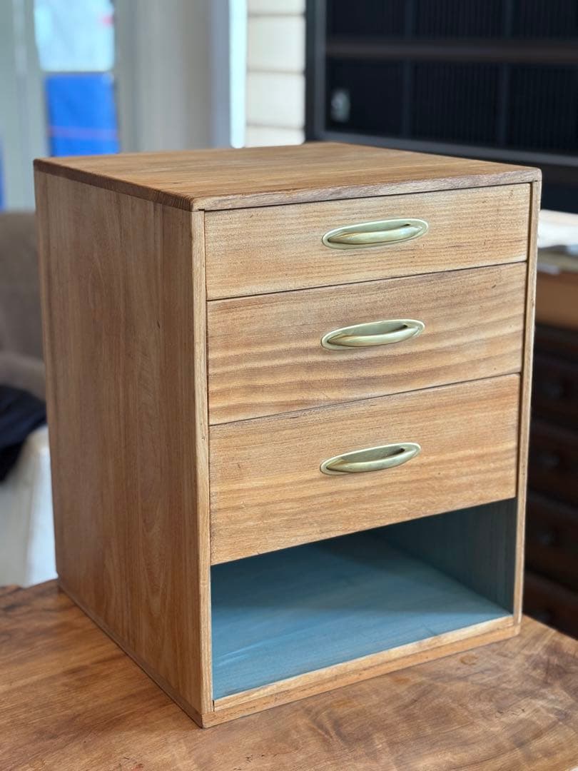 【ビンテージ木製4段チェスト】総無垢材×蜜蝋×金属取手 引き出し収納