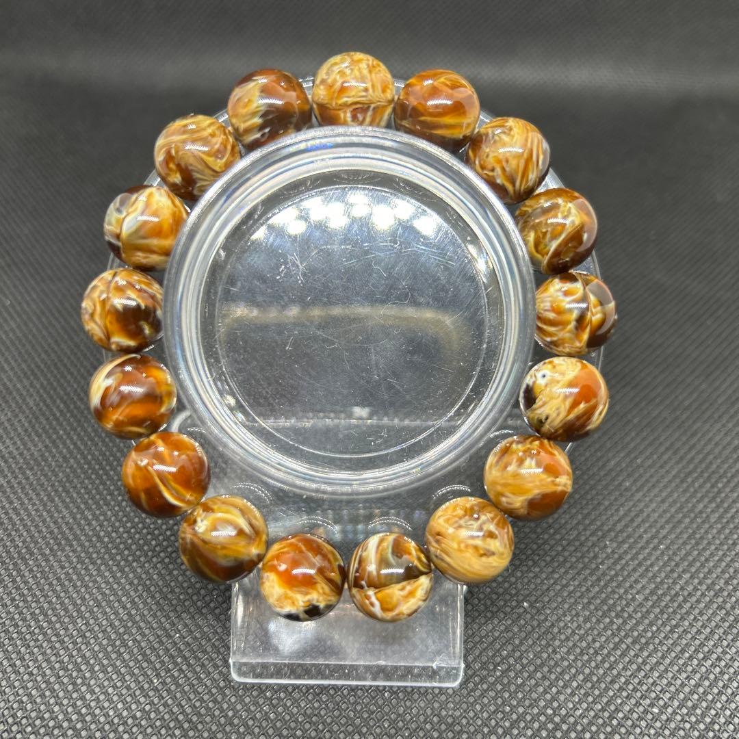 花琥珀のブレスレット