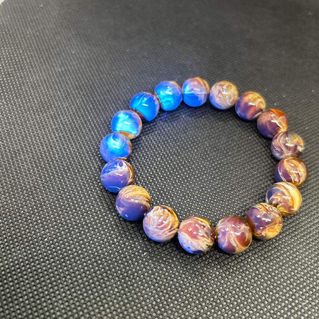 花琥珀のブレスレット