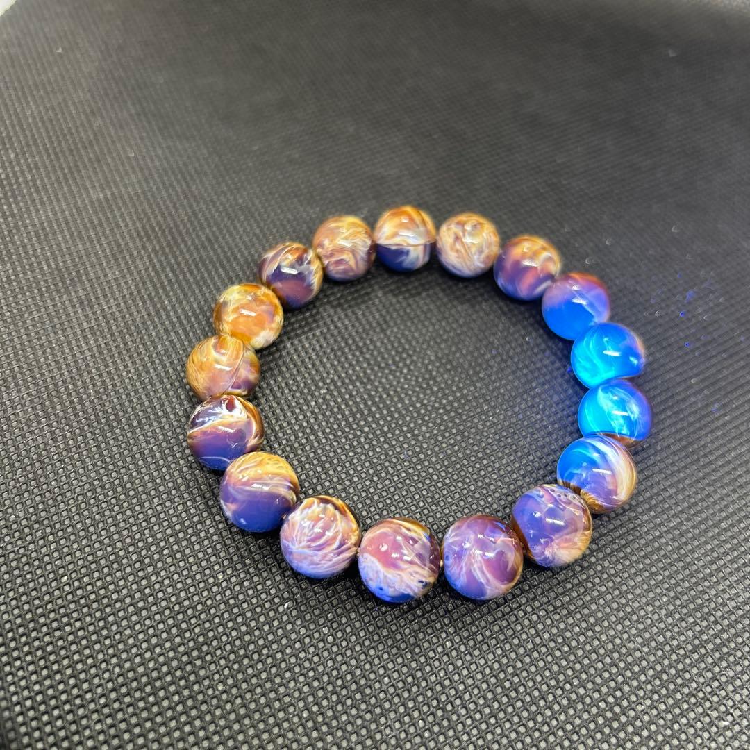 花琥珀のブレスレット