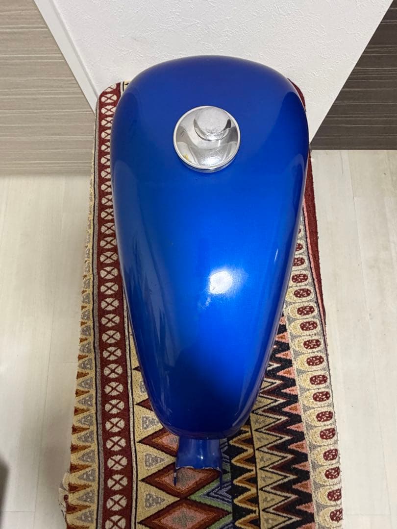 【最安値】タンク　ハーレー純正　12.5リットル　インジェクション　ブルー