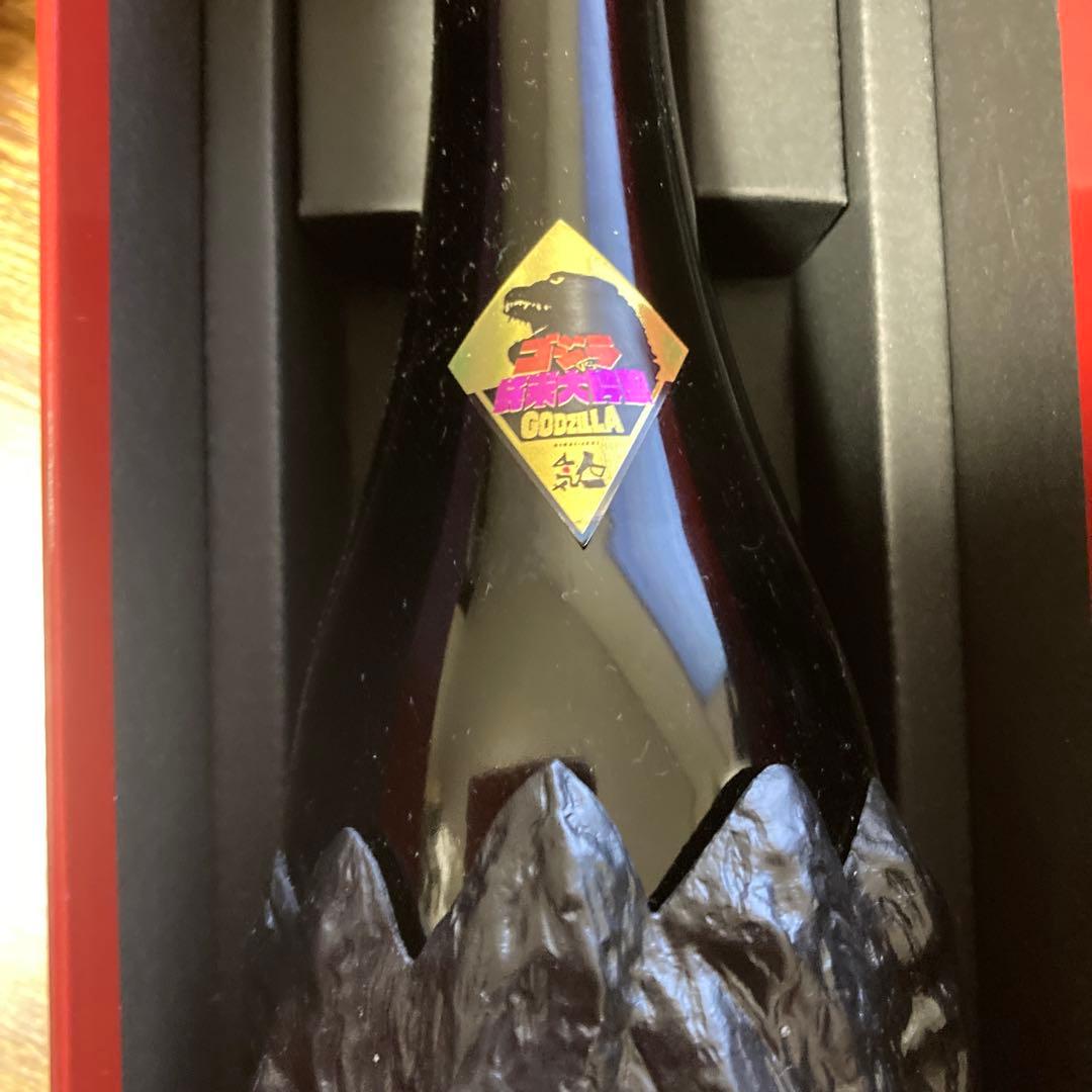 【限定1000本】人気酒造 ゴジラ VS 純米大吟醸 720ml コレクション