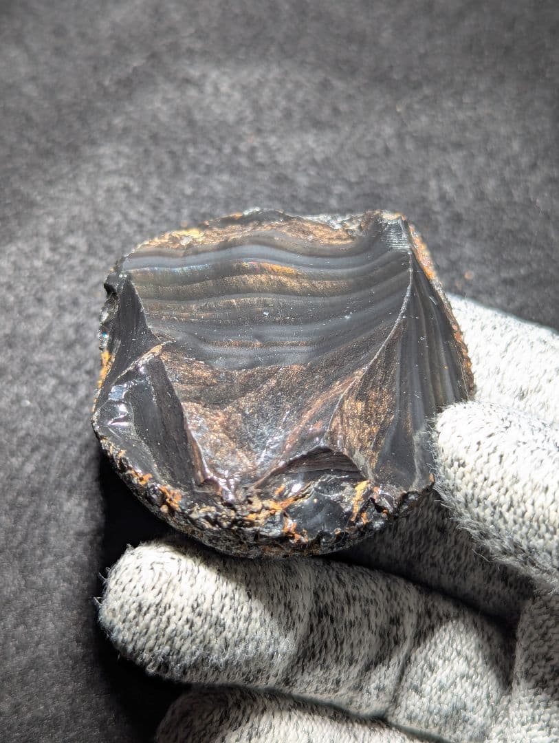 【原石】十勝石玲瓏　北海道産レインボーオブシディアン　十勝石　玲瓏石