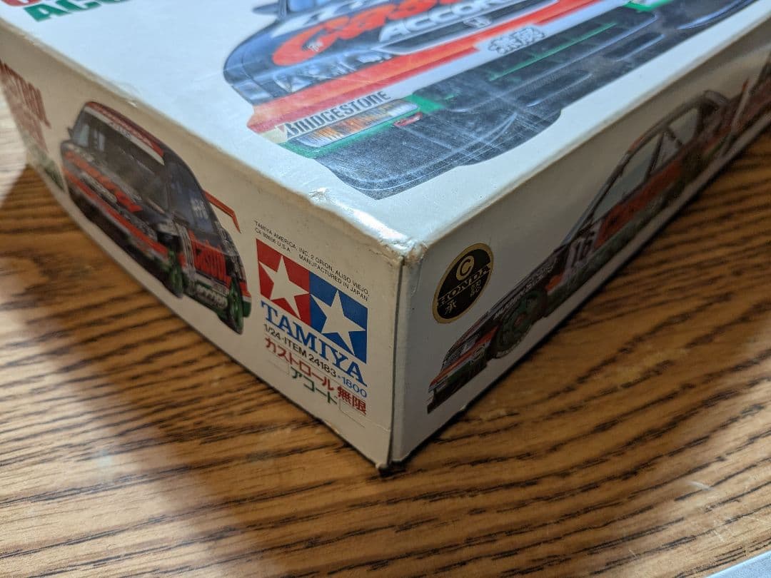タミヤ TAMIYA　プラモデル カストロール 無限 アコード